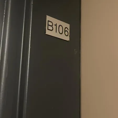 - Proche 15 Min Apartment Bussy-Saint-Georges
